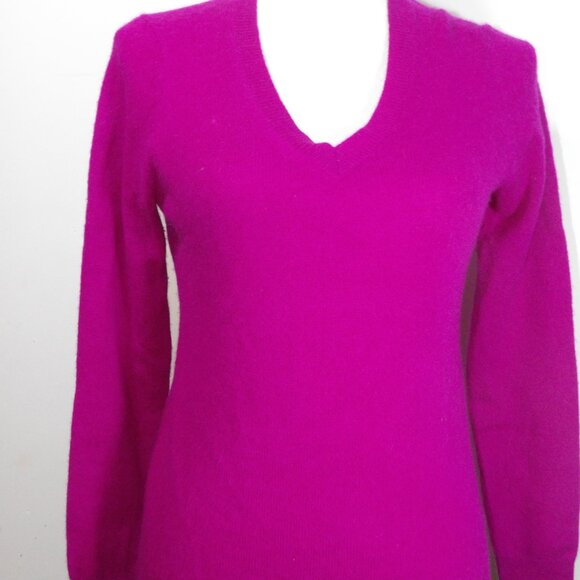 Share Charter Club 100% Cashmere Sweater Women's Petite Small Luxury Fuchsia Pin - Picture 4 of 6